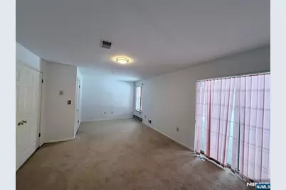 123 Bobolink Court, Wayne, NJ 07470 - Photo 28