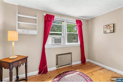 193 Wales Avenue, River Edge, NJ 07661 - Photo 18