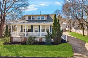 12 Chestnut St, Cresskill, NJ 07626 - Photo 1