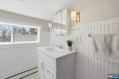 12 Chestnut Street, Cresskill, NJ 07626 - Photo 26