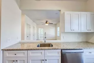 103 Johnson Ave 203, Hackensack, NJ 07601 - Photo 4