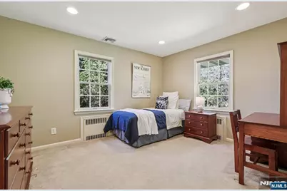 132 Dimmig Road, Upper Saddle River, NJ 07458 - Photo 20