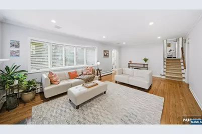 126 Sussex Road, Tenafly, NJ 07670 - Photo 8