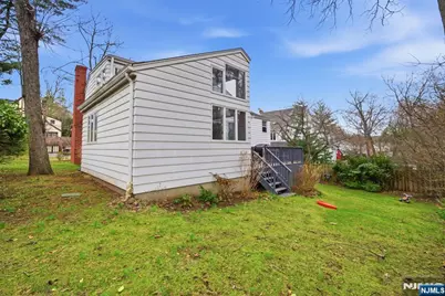 126 Sussex Road, Tenafly, NJ 07670 - Photo 42