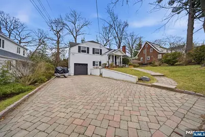 126 Sussex Road, Tenafly, NJ 07670 - Photo 2