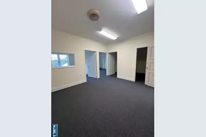 1341 Hamburg Turnpike 2-4B #2-4B, Wayne, NJ 07470 - Photo 6