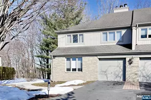 607 Glasmere Rd, Mahwah, NJ 07430 - Photo 1