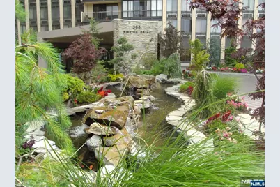 300 Winston Drive 502 #502, Cliffside Park, NJ 07010 - Photo 14