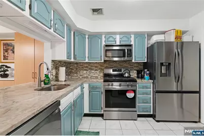 15 Boulder Run Road, Paterson, NJ 07501 - Photo 4