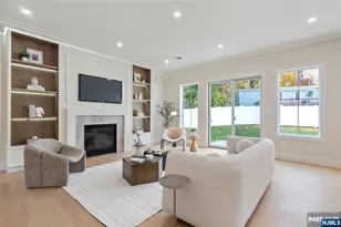 333 Harrison St, Paramus, NJ 07652 - Photo 14