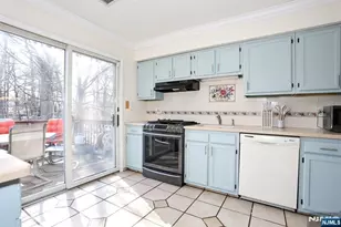 173 Willowdale Ave, Montclair, NJ 07042 - Photo 8