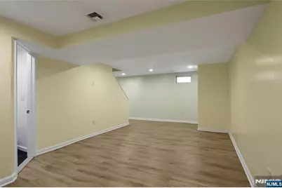 9 Sioux Avenue, Oakland, NJ 07436 - Photo 28