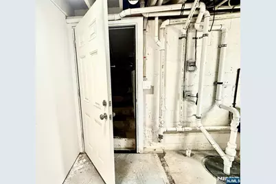 9 Sioux Avenue, Oakland, NJ 07436 - Photo 36