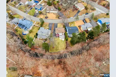 9 Sioux Avenue, Oakland, NJ 07436 - Photo 2