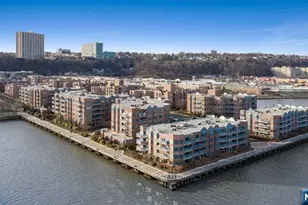 307 Adams Ct 307, Edgewater, NJ 07020 - Photo 22