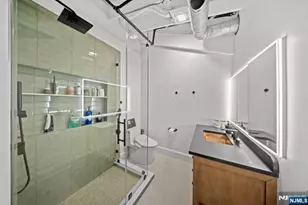 51 Greenwood Ave 7, Montclair, NJ 07042 - Photo 14