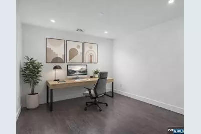 167 Kipp Avenue, Hasbrouck Heights, NJ 07604 - Photo 8