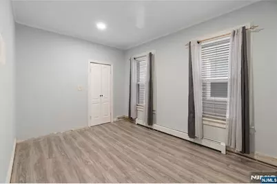 580 Monroe Avenue 1 #1, Elizabeth, NJ 07201 - Photo 6