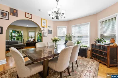 467 Summit Avenue, Hackensack, NJ 07601 - Photo 10