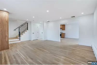 100 E Harwood Terrace, Palisades Park, NJ 07650 - Photo 2