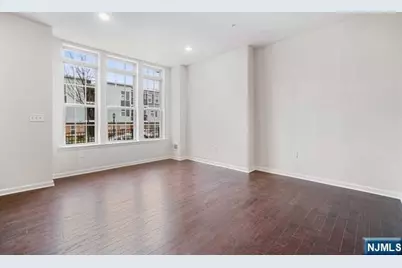 68 Leahy Drive 4904 #4904, Wood Ridge, NJ 07075 - Photo 8