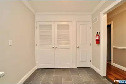 38 Holiday Court T038 #T038, River Vale Township, NJ 07675 - Photo 14