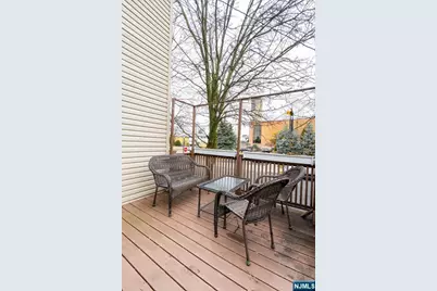 131 Paterson Avenue, Wallington, NJ 07057 - Photo 10