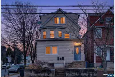 131 Paterson Avenue, Wallington, NJ 07057 - Photo 4