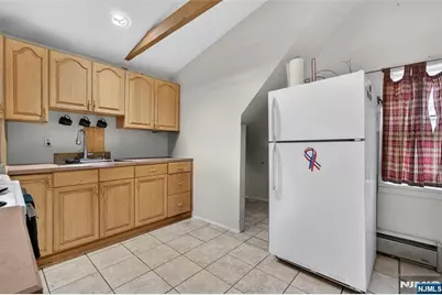 131 Paterson Avenue, Wallington, NJ 07057 - Photo 40