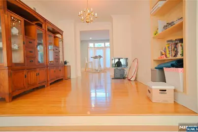 105 Hudson Cove 105 #105, Edgewater, NJ 07020 - Photo 4