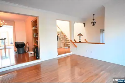 105 Hudson Cove 105 #105, Edgewater, NJ 07020 - Photo 2
