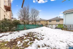 698 Fairview Ave, Fairview, NJ 07022 - Photo 8