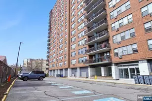 500 Central Ave 1617, Union City, NJ 07087 - Photo 38
