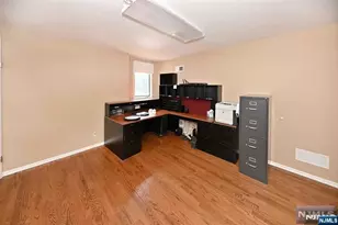 68 Peach Hill Ct, Ramsey, NJ 07446 - Photo 16