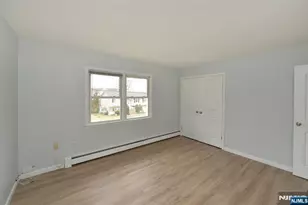 421 Leonhardt Dr 2nd Floor, Saddle Brook Township, NJ 07663 - Photo 12