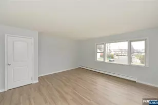 421 Leonhardt Dr 2nd Floor, Saddle Brook Township, NJ 07663 - Photo 4