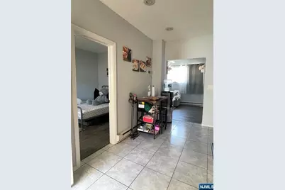 82-84 Maple Avenue, Wallington, NJ 07057 - Photo 4