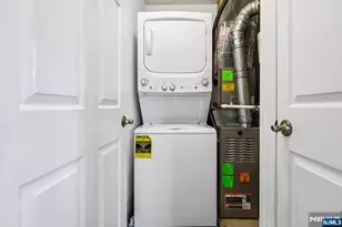 1317 Paddington Rd, Mahwah, NJ 07430 - Photo 18