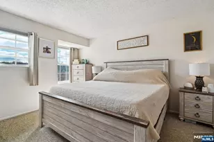 1317 Paddington Rd, Mahwah, NJ 07430 - Photo 14