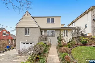 800 Delalla Terrace, Ridgefield, NJ 07657 - Photo 1