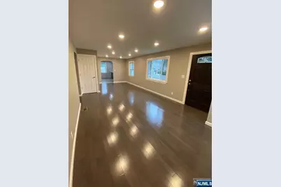 79 E Ridgewood Avenue, Paramus, NJ 07652 - Photo 6
