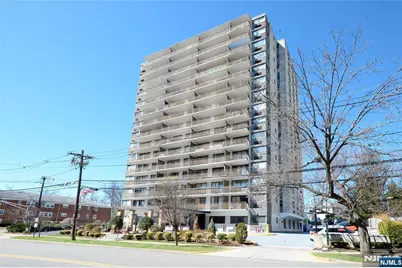 235 Prospect Avenue 2 / Le #2 / LE, Hackensack, NJ 07601 - Photo 16