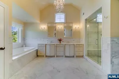 63 Grandview Avenue, North Caldwell, NJ 07006 - Photo 24