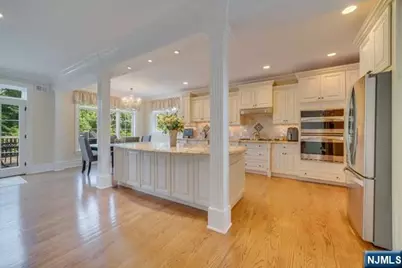 63 Grandview Avenue, North Caldwell, NJ 07006 - Photo 12