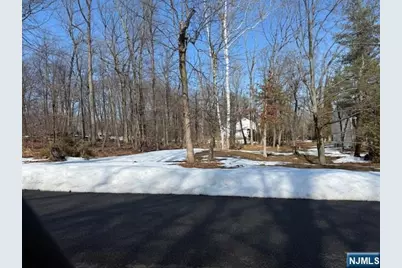 29 Wildwood Road, Saddle River, NJ 07458 - Photo 1