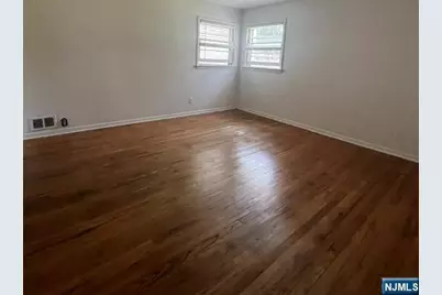 18 McKinley Place, Bergenfield, NJ 07621 - Photo 18