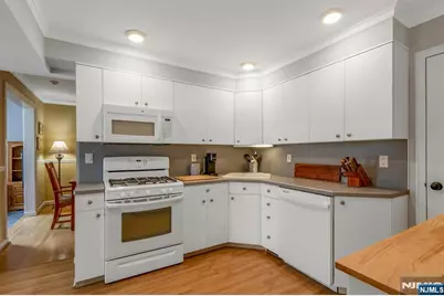 378 Windsor Road, River Edge, NJ 07661 - Photo 12