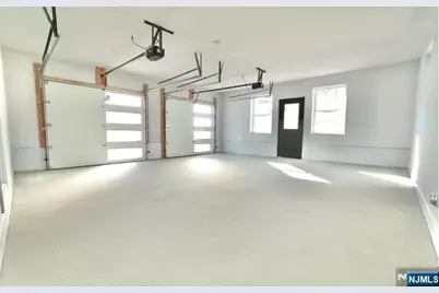 236-238 Keer Avenue, Newark, NJ 07112 - Photo 28