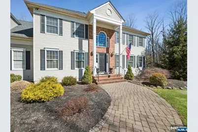 7 Robin Court, Chester, NJ 07930 - Photo 4