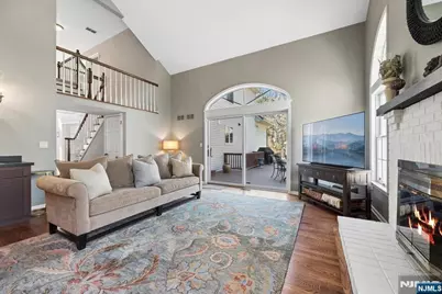 7 Robin Court, Chester, NJ 07930 - Photo 18